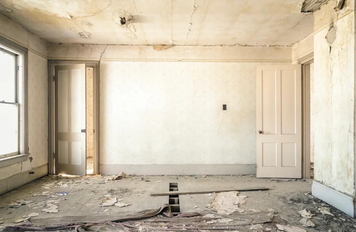 Waste disposal crew managing a cleanout project in Hazle